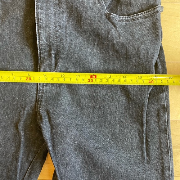 Black flair crop jeans - Picture 11 of 13